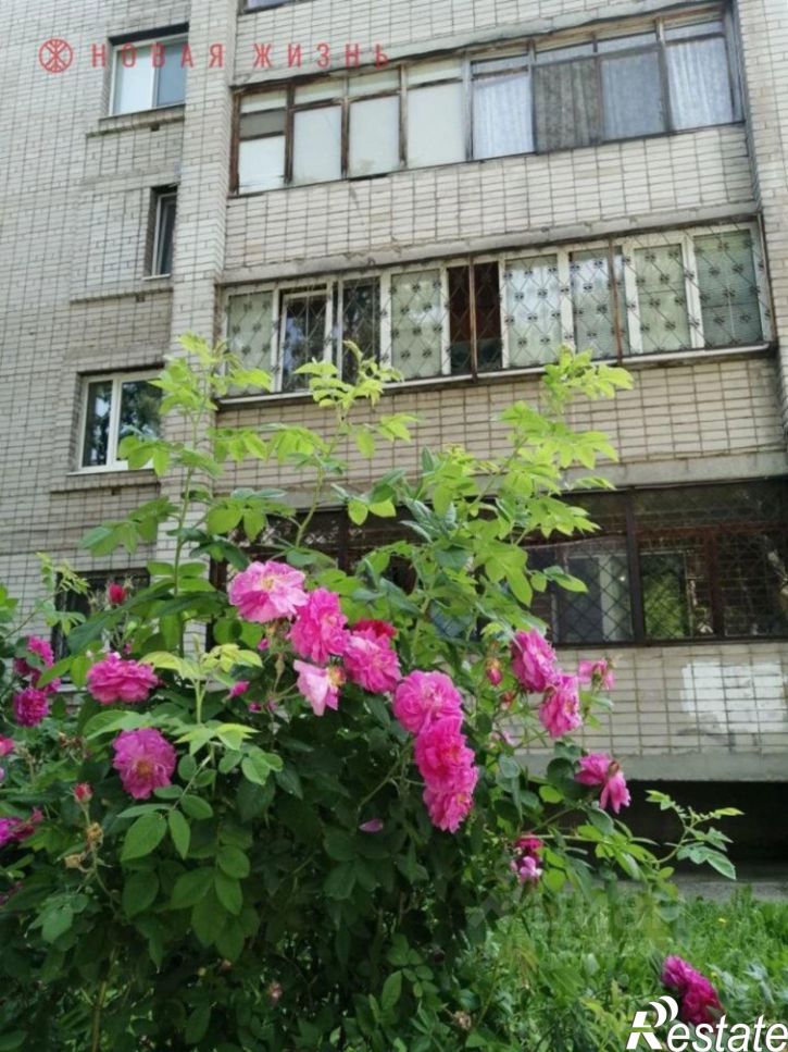 3-комн квартира проспект Юных Пионеров, 142А,  д. 142А