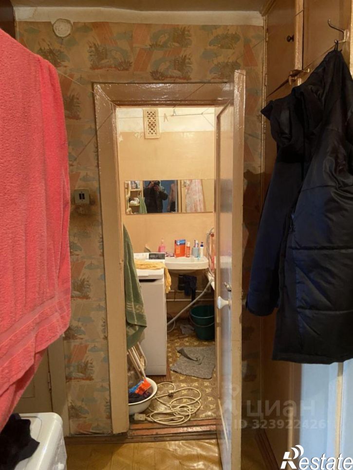 2-комн квартира Революционная улица, 79,  д. 79