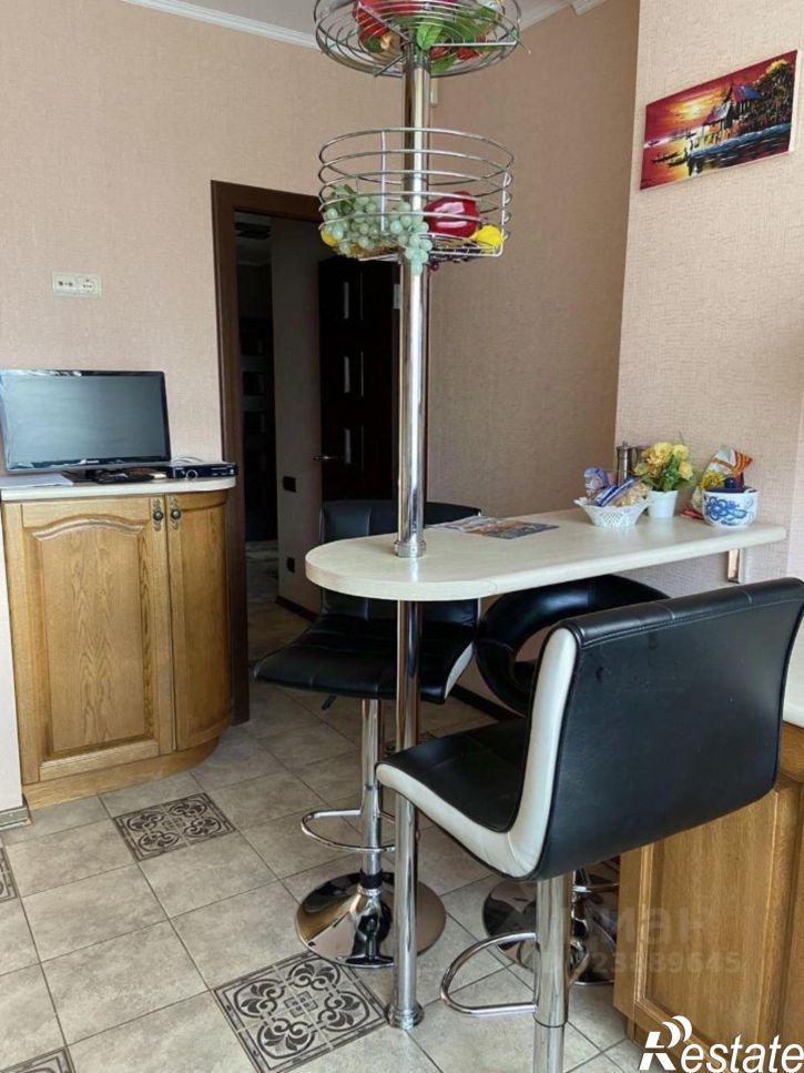 2-комн квартира 5-я просека, 99,  д. 99