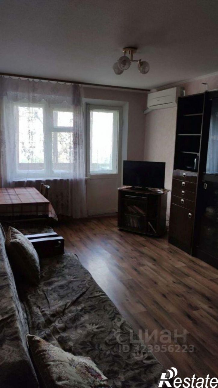 3-комн квартира улица Авроры, 113,  д. 113