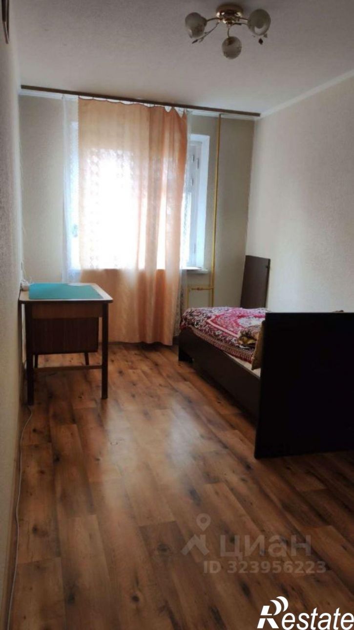 3-комн квартира улица Авроры, 113,  д. 113