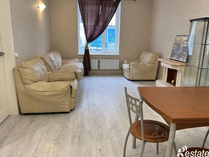 2-комн квартира улица Алексея Толстого, 87,  д. 87