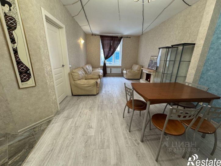 2-комн квартира улица Алексея Толстого, 87,  д. 87