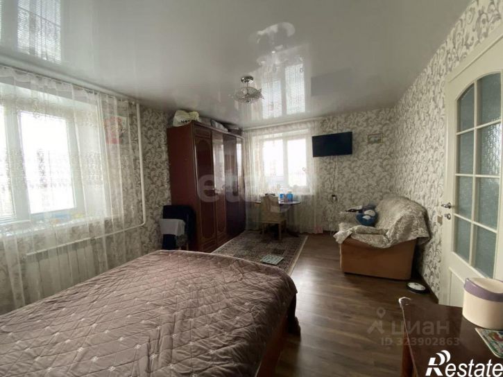 4-комн квартира улица Советской Армии, 2,  д. 2