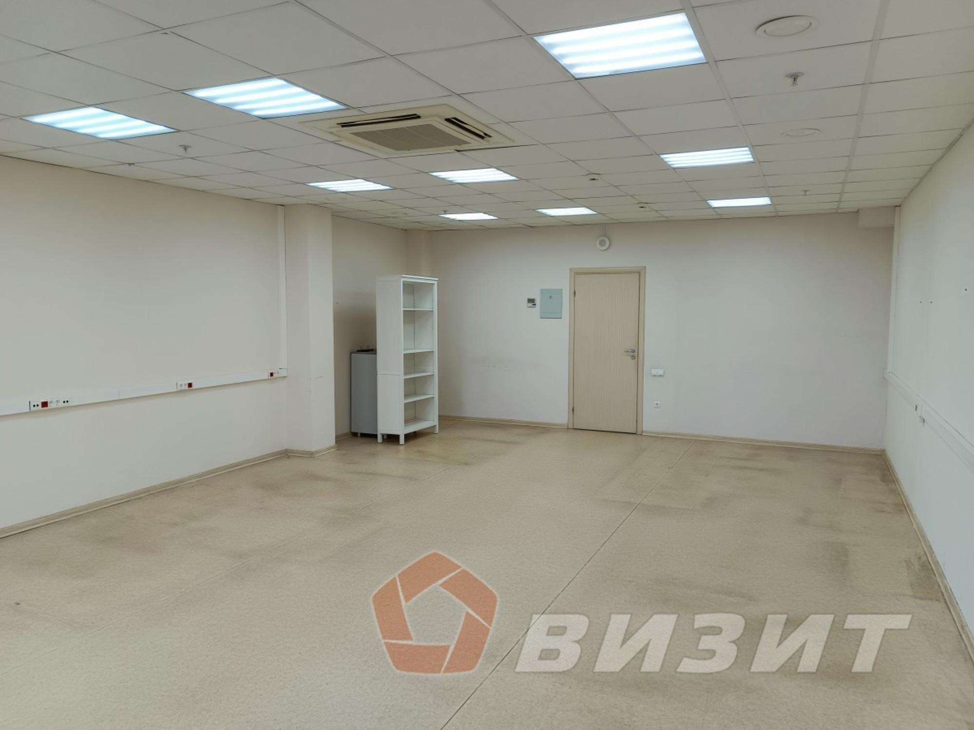 Сдать офис, помещение под офис за 52 200 рублей на Мичурина улица, 21