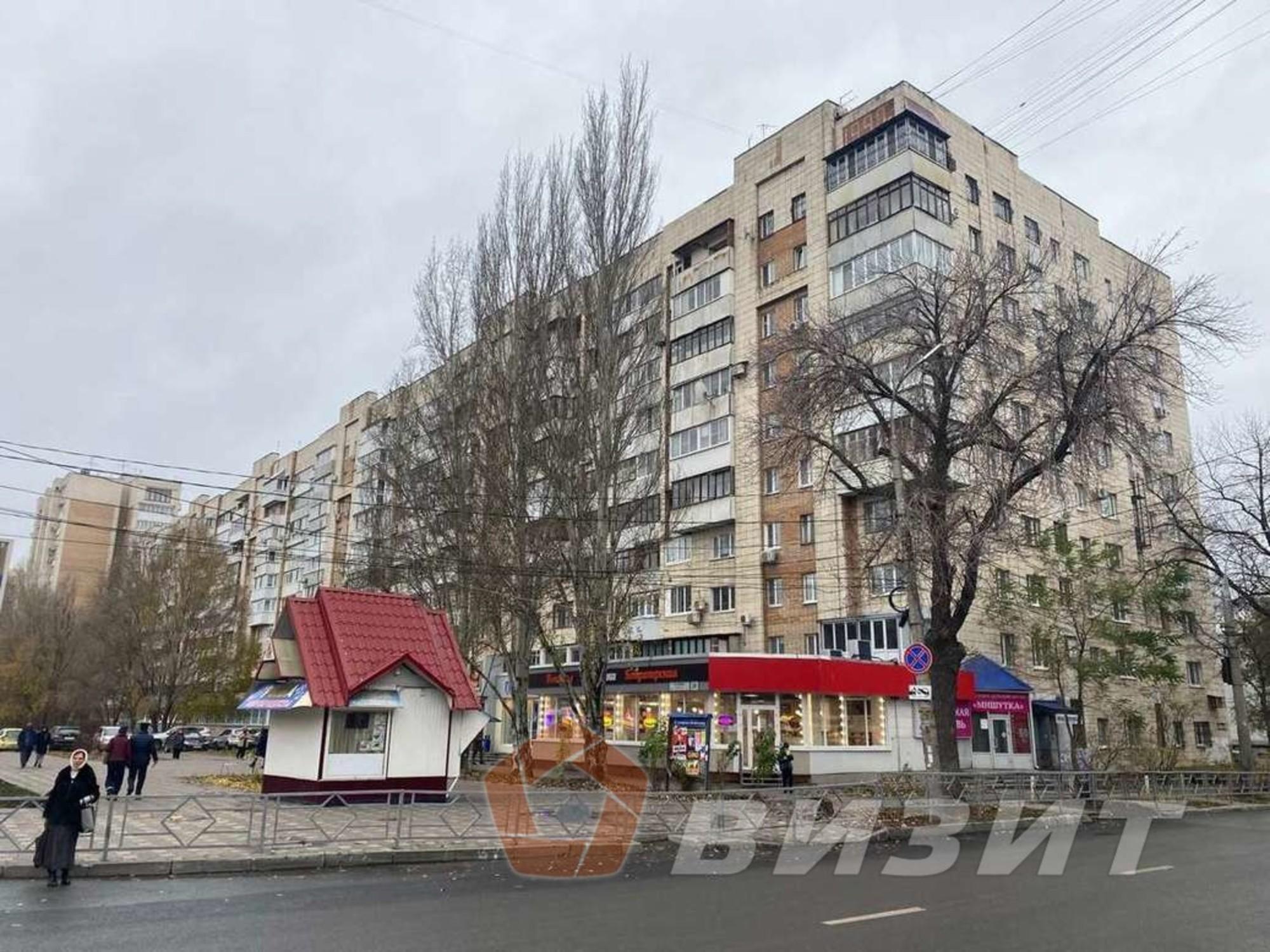 Сдать торговое помещение за 90 000 рублей на Ленина проспект, 2А