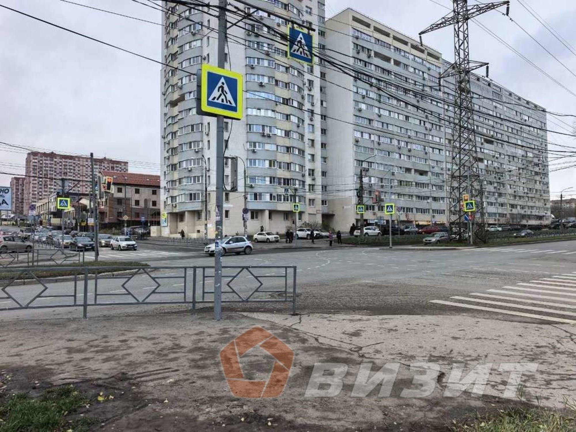 Сдать торговое помещение за 40 000 рублей на Советской Армии улица, 98а