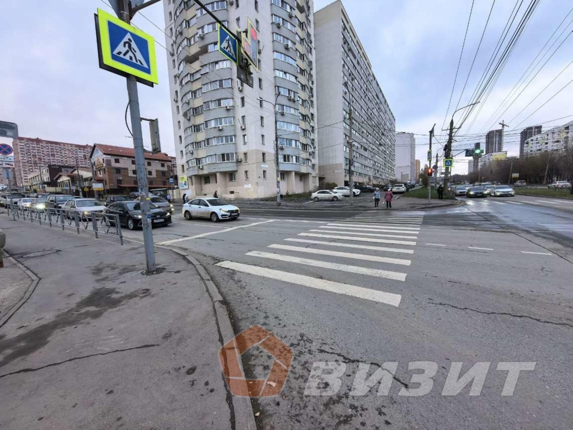 Сдать торговое помещение за 40 000 рублей на Советской Армии улица, 98а