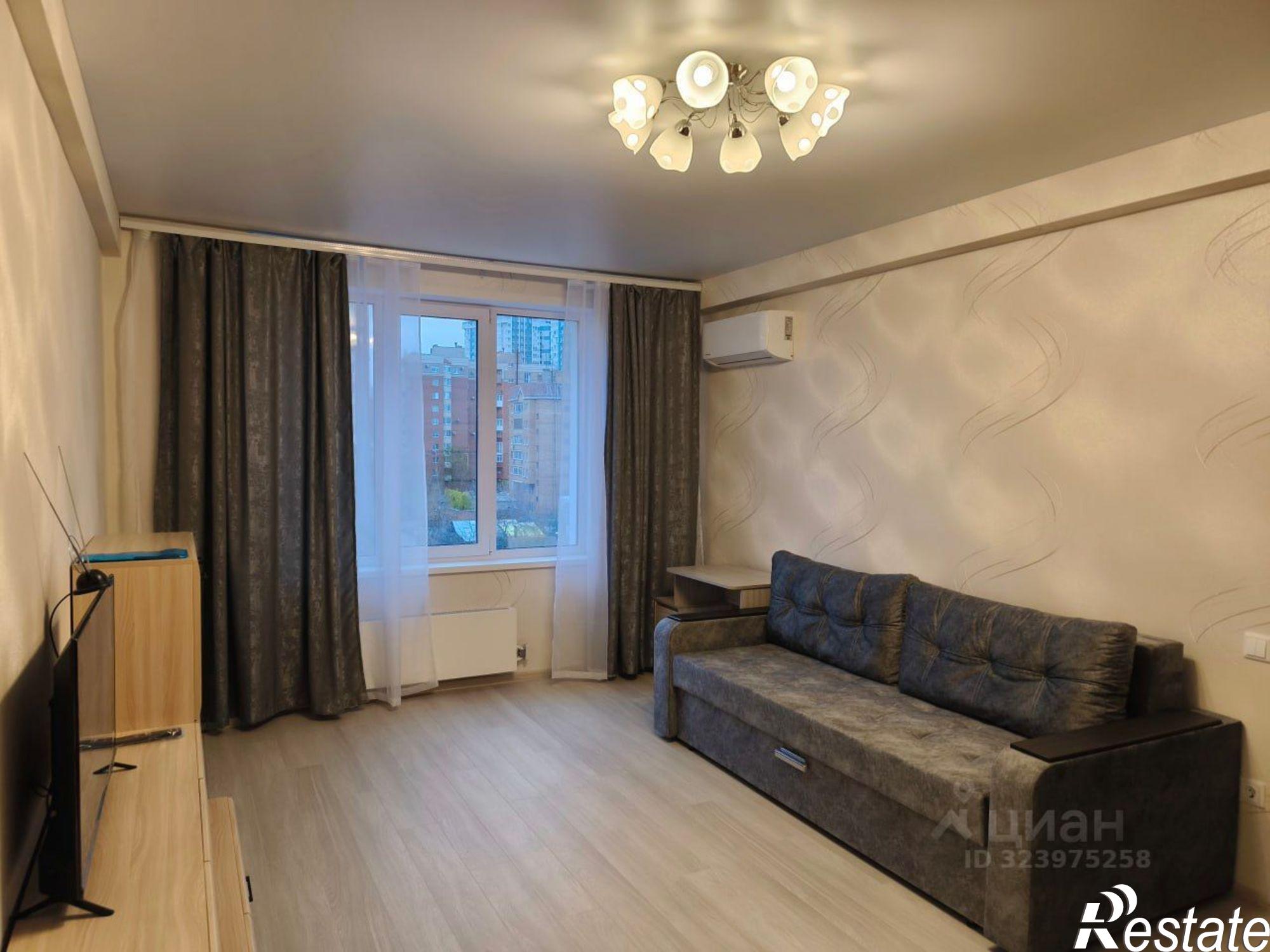 Сдать квартиру за 33 000 рублей на Конноармейская улица, 5