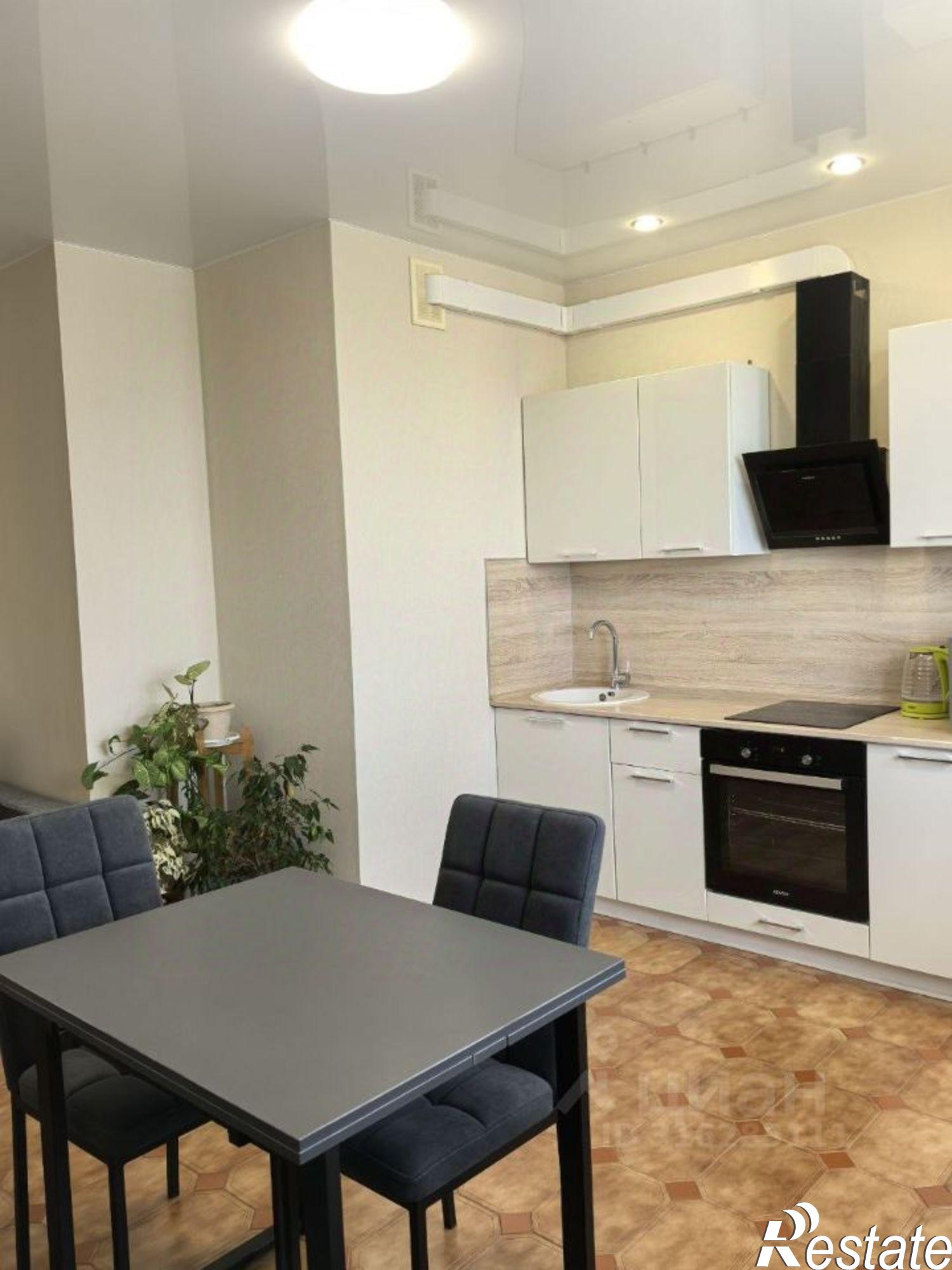 Сдать квартиру за 33 000 рублей на пр-кт Карла Маркса, 4Е