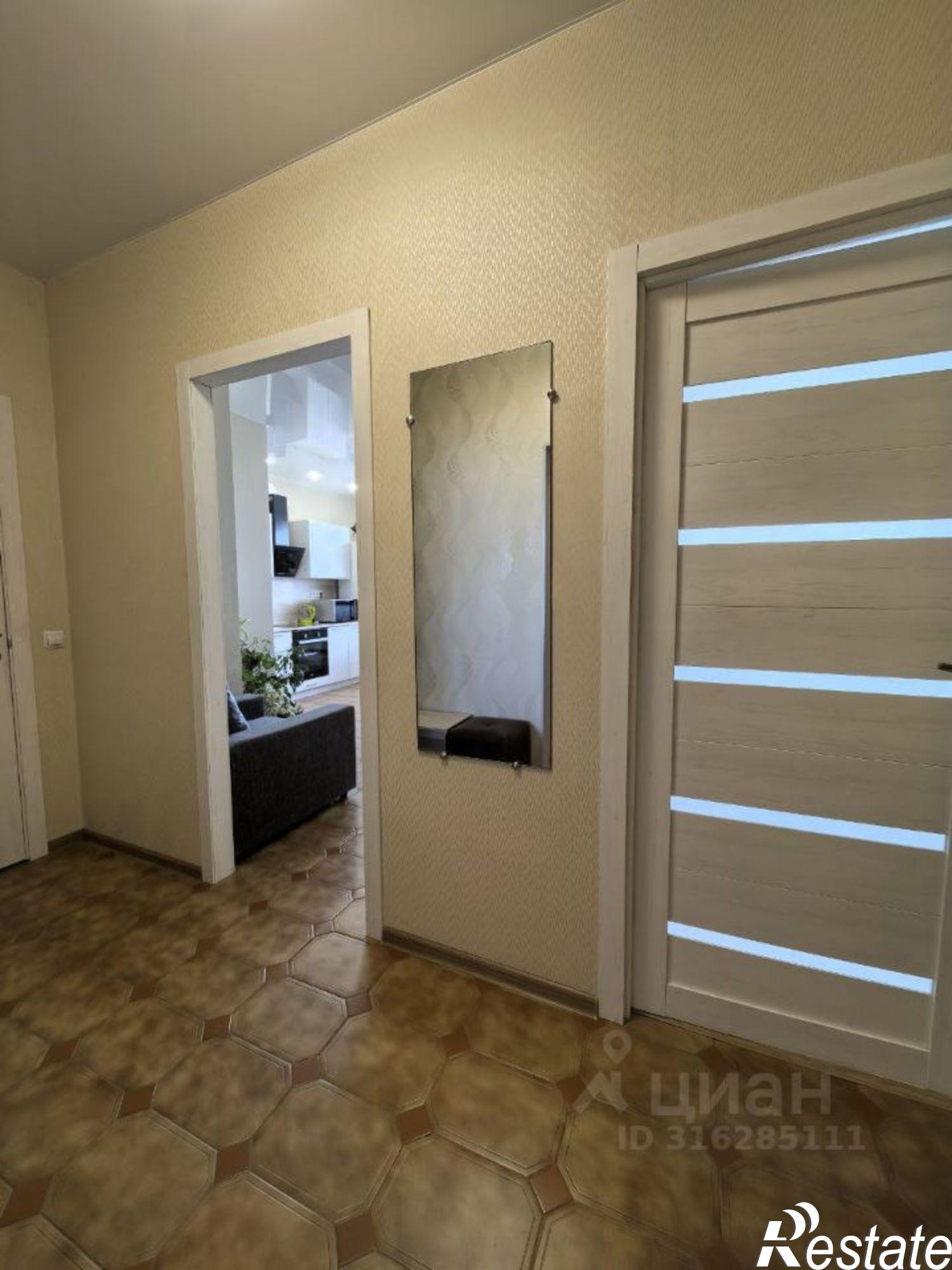 Сдать квартиру за 33 000 рублей на пр-кт Карла Маркса, 4Е