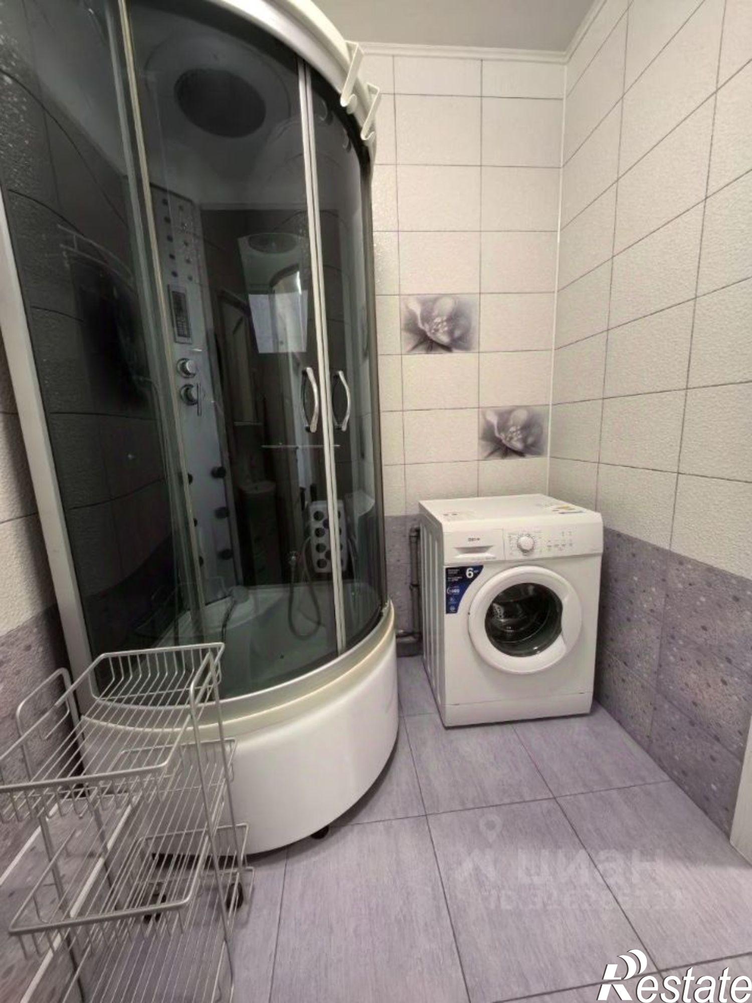 Сдать квартиру за 33 000 рублей на пр-кт Карла Маркса, 4Е