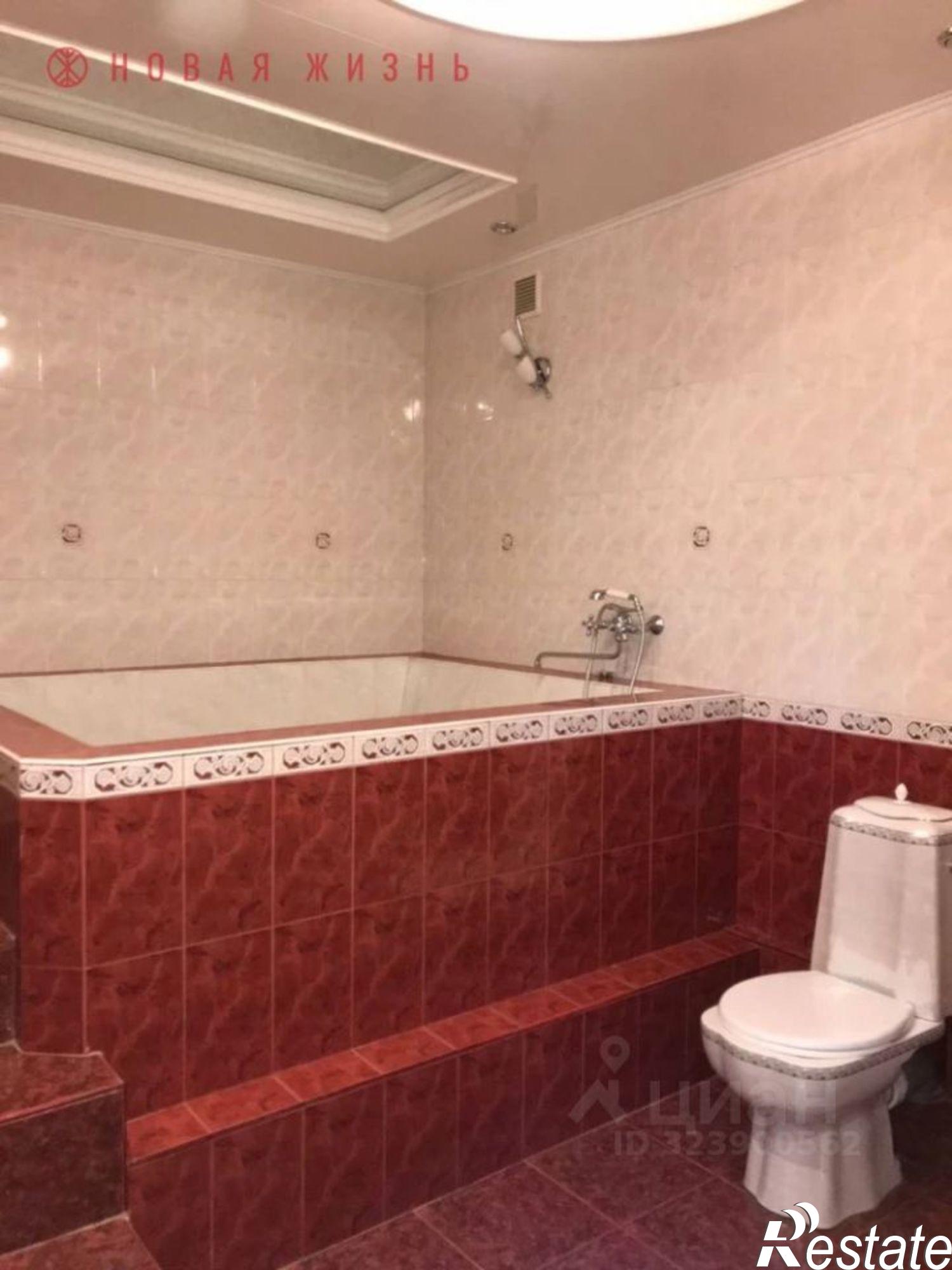 Купить квартиру за 42 000 000 рублей на улица Фрунзе, 142