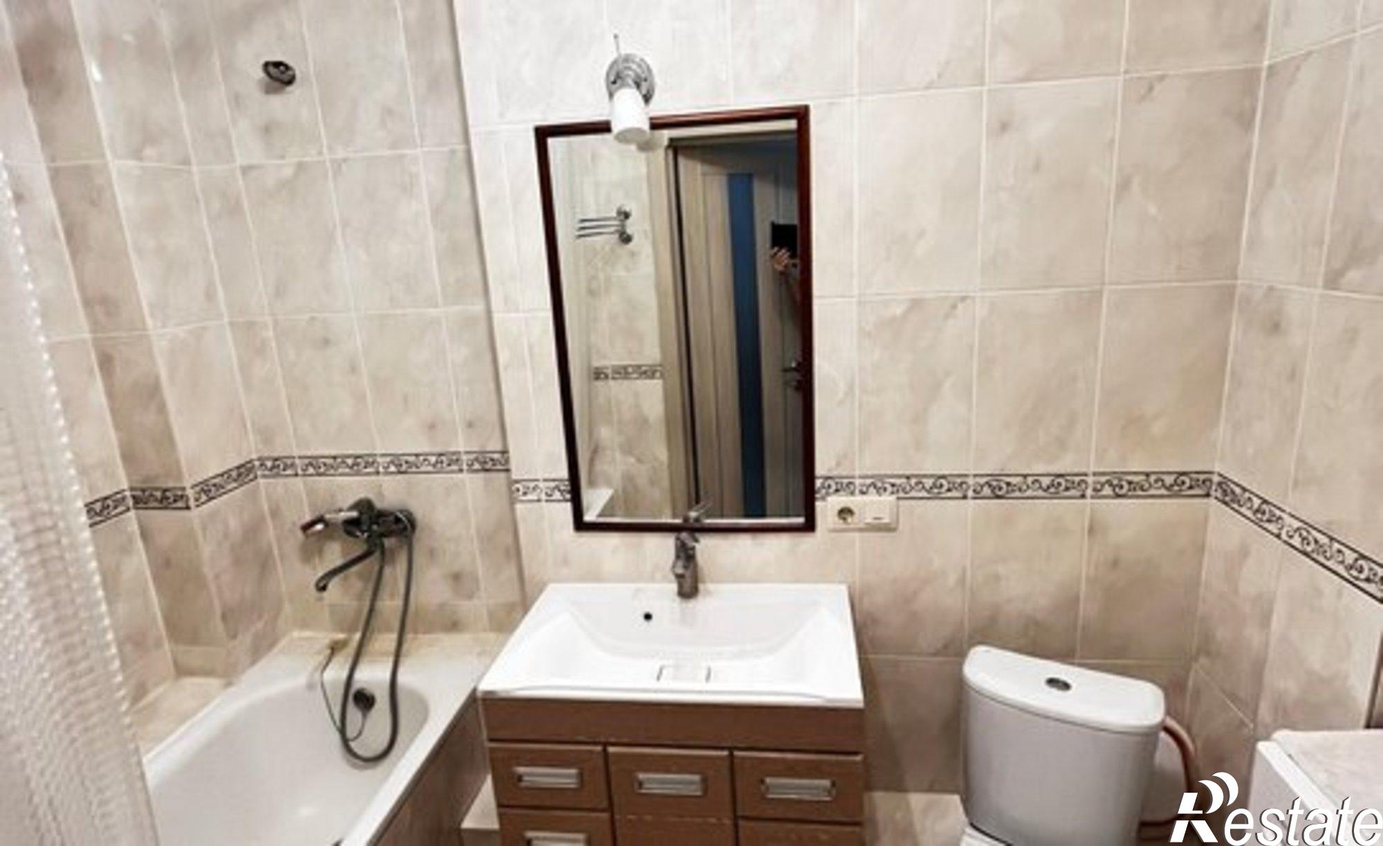 Купить квартиру за 14 000 000 рублей на просека 7-я, 98