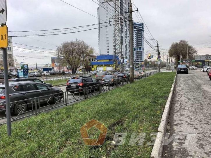 Торговое помещение Советской Армии улица, 98а