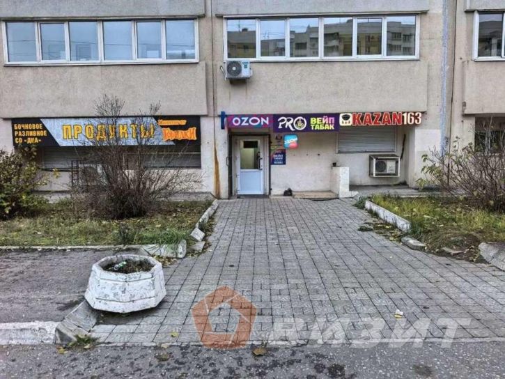 Торговое помещение Советской Армии улица, 98а