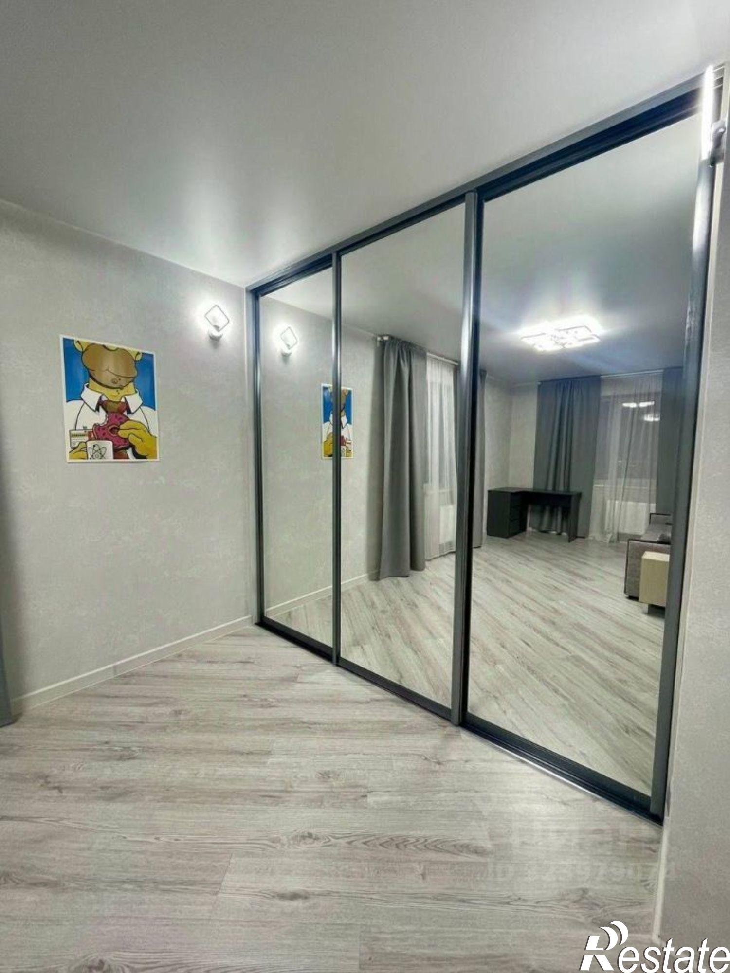 Сдать квартиру за 35 000 рублей на улица Мечникова, 3