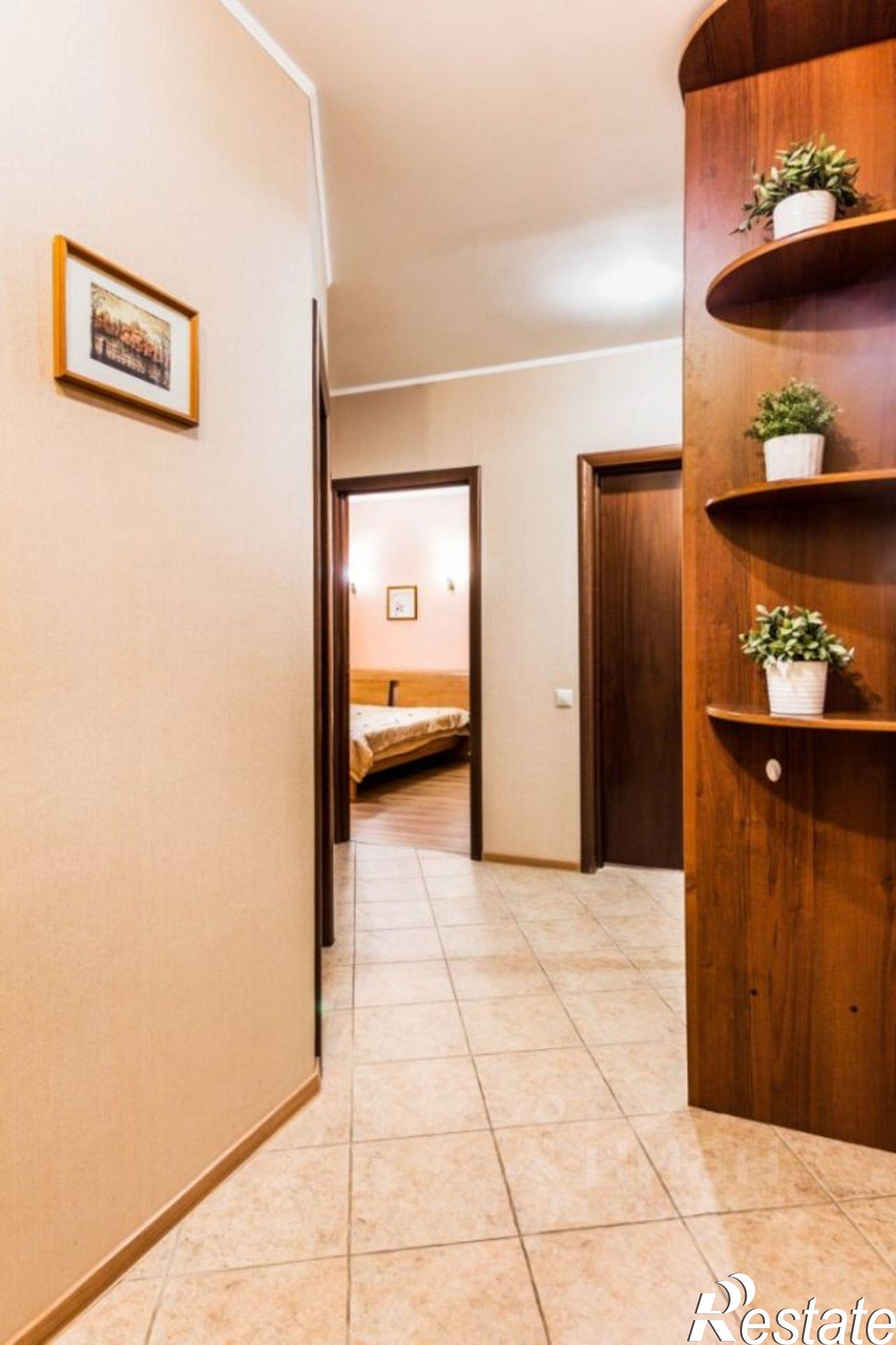 Сдать квартиру за 60 000 рублей на Садовая улица, 168