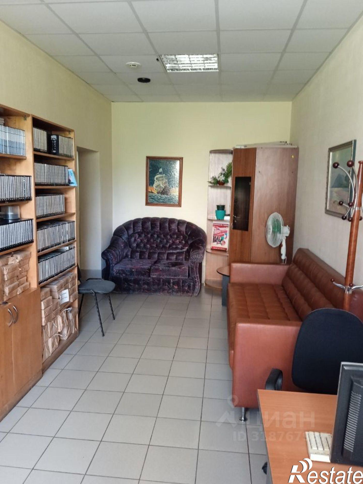 Купить офис, помещение под офис за 9 885 730 рублей на улица Советской Армии, 107