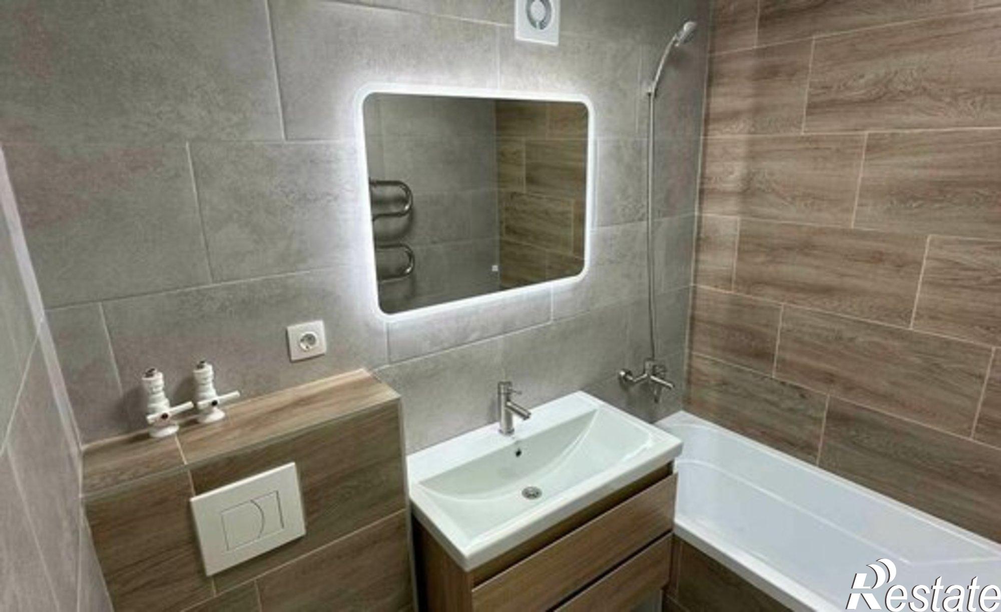 Купить квартиру за 5 350 000 рублей на проспект Карла Маркса, 390