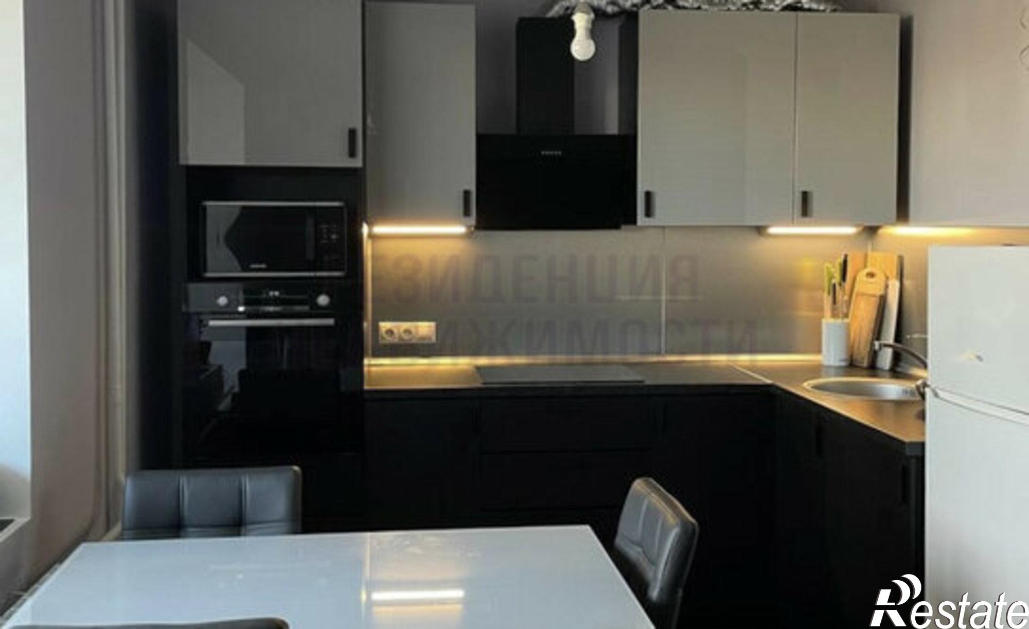 Купить квартиру за 8 700 000 рублей на ул Ерошевского, 31