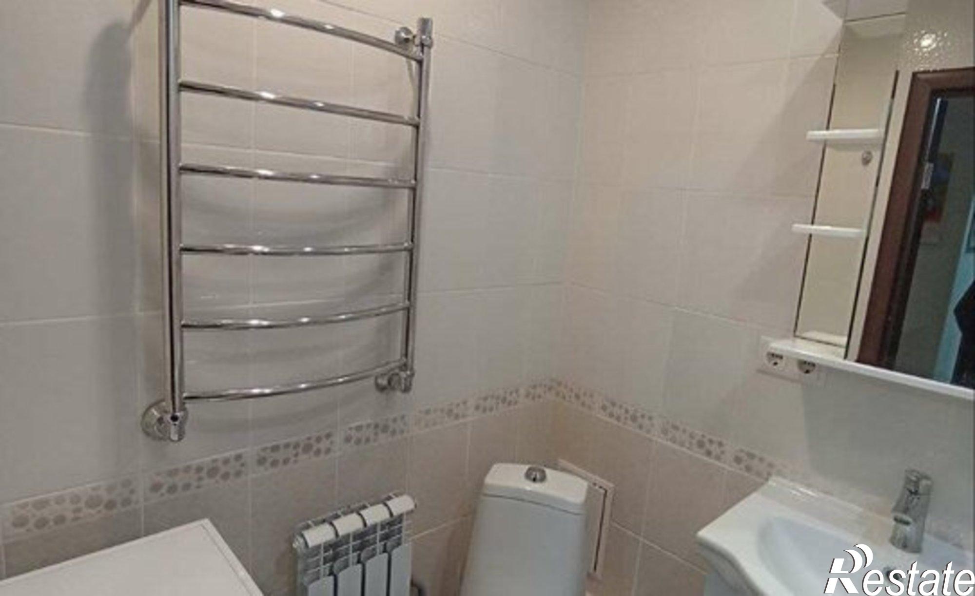 Купить квартиру за 4 200 000 рублей на улица Евгения Золотухина, 2