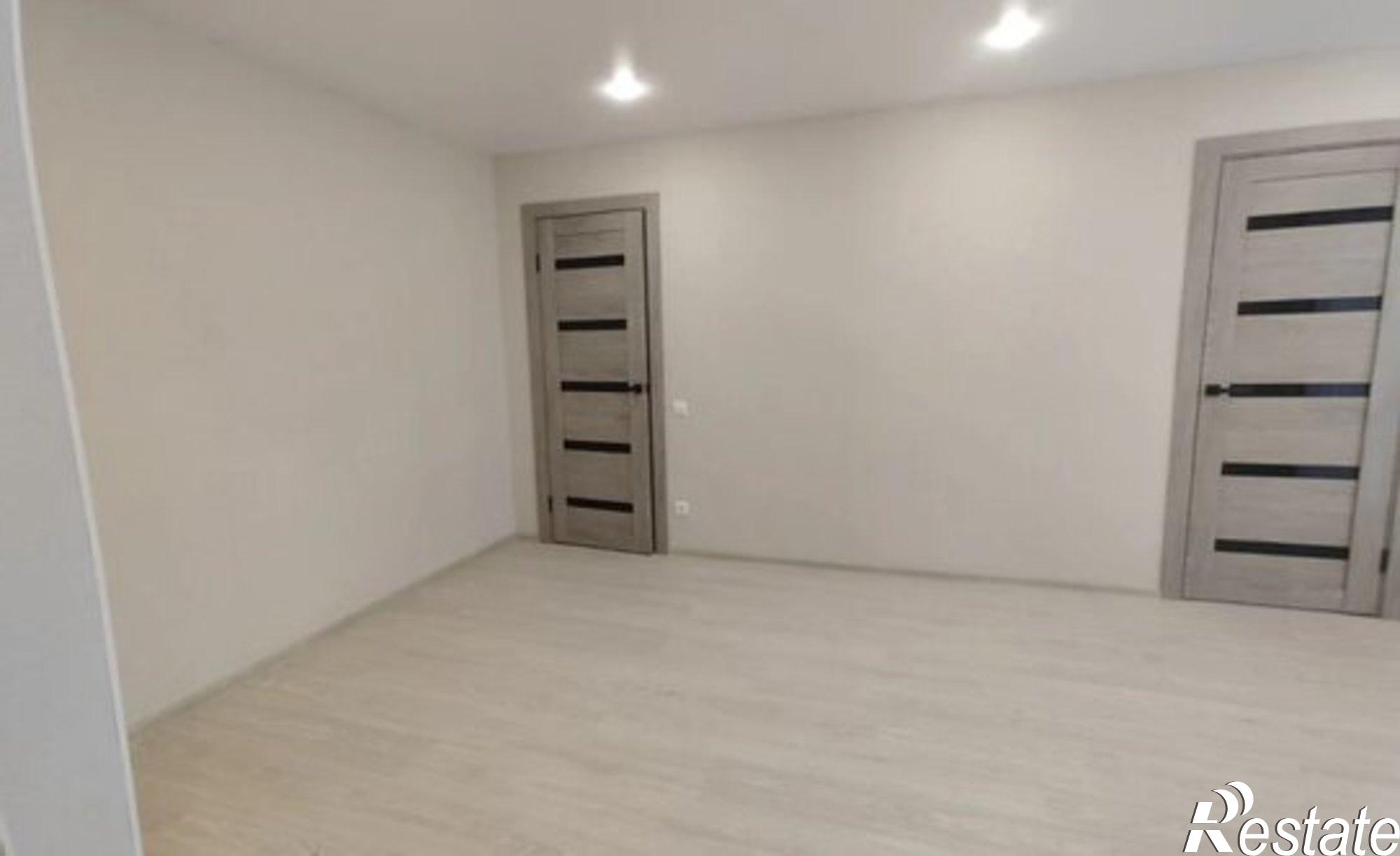 Купить квартиру за 4 500 000 рублей на пр-кт Юных Пионеров, 55