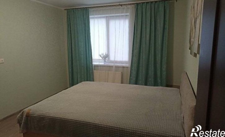 2-комн квартира улица Евгения Золотухина, 2,  д. 2