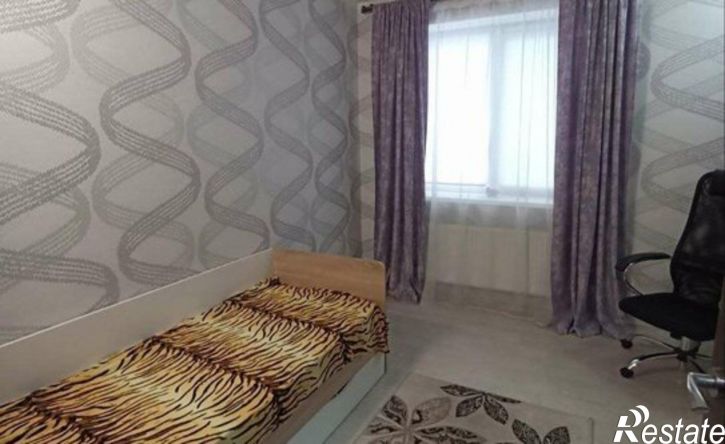 2-комн квартира улица Евгения Золотухина, 2,  д. 2