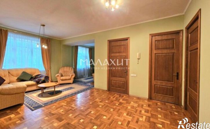 5-комн квартира Студенческий переулок, 2А,  д. 2А