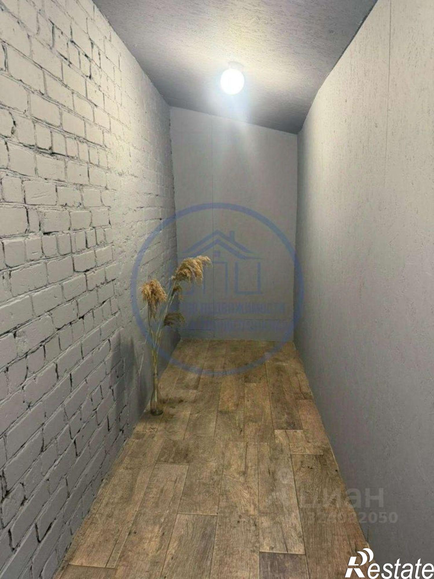 Купить квартиру за 4 400 000 рублей на проспект Юных Пионеров, 106