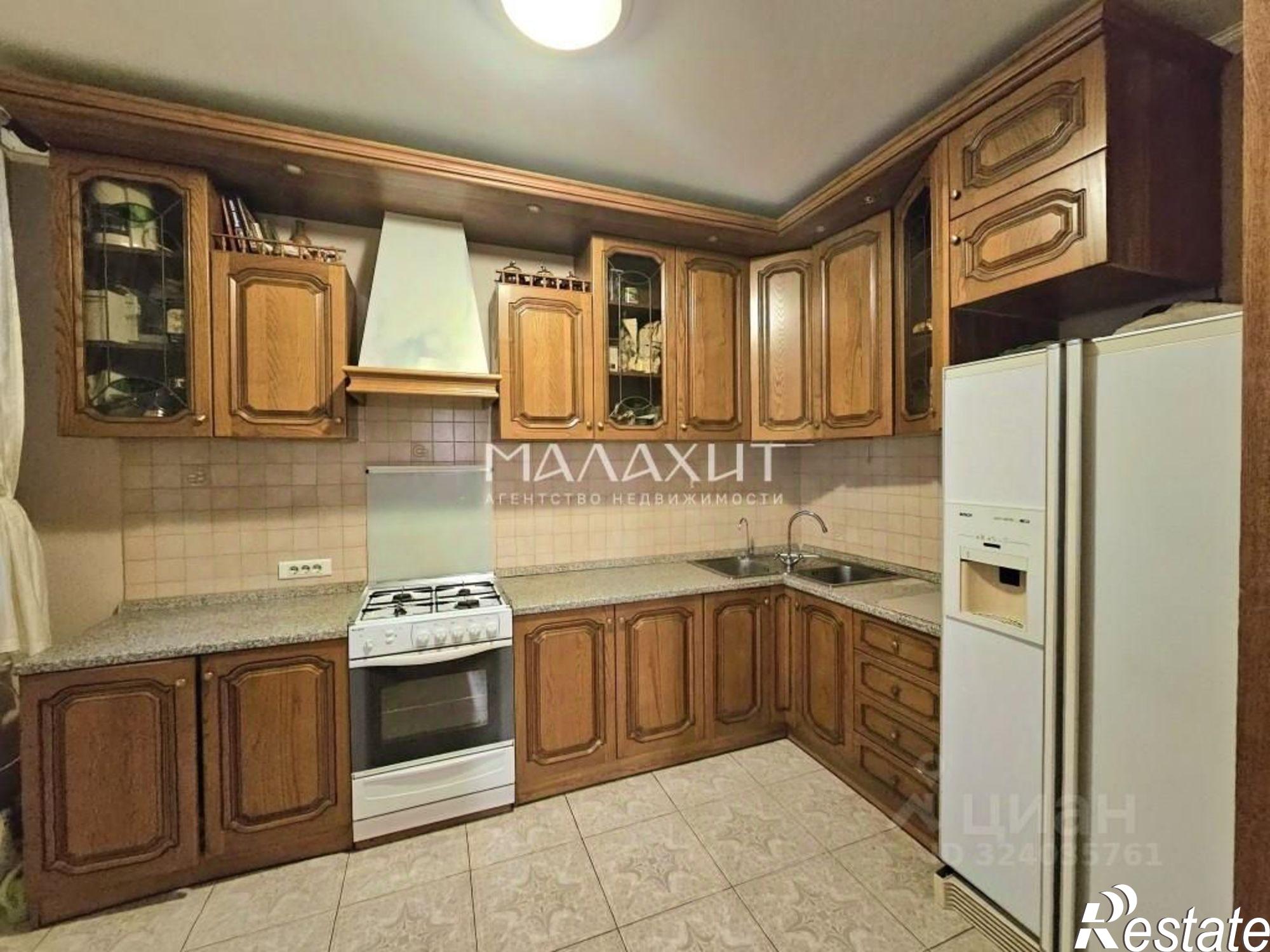 Купить квартиру за 25 000 000 рублей на Студенческий переулок, 2А