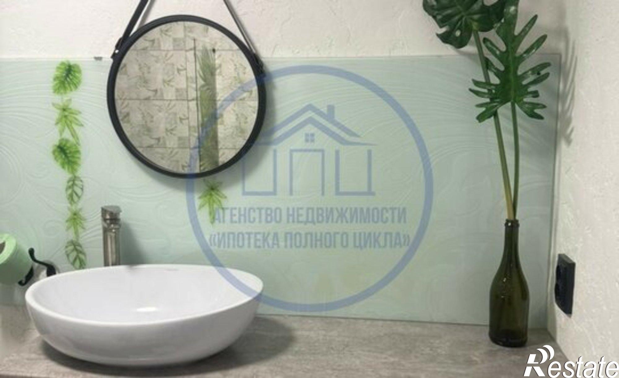 Купить квартиру за 4 400 000 рублей на пр-кт Юных Пионеров, 34