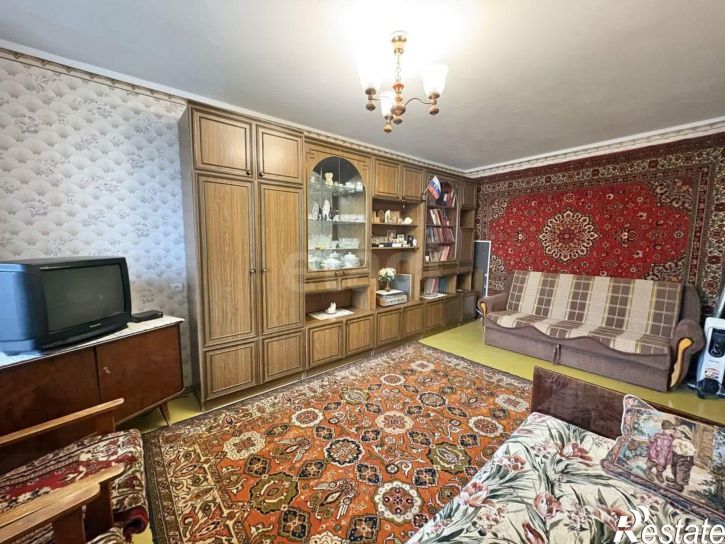 2-комн квартира улица Челюскинцев, 19,  д. 19