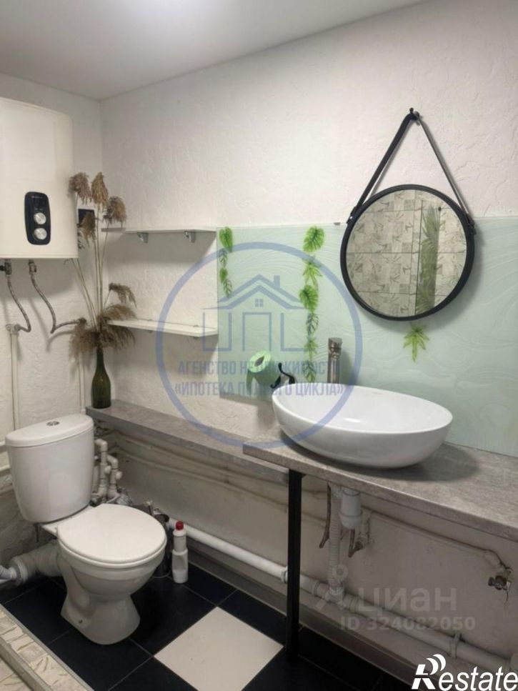 2-комн квартира проспект Юных Пионеров, 106,  д. 106