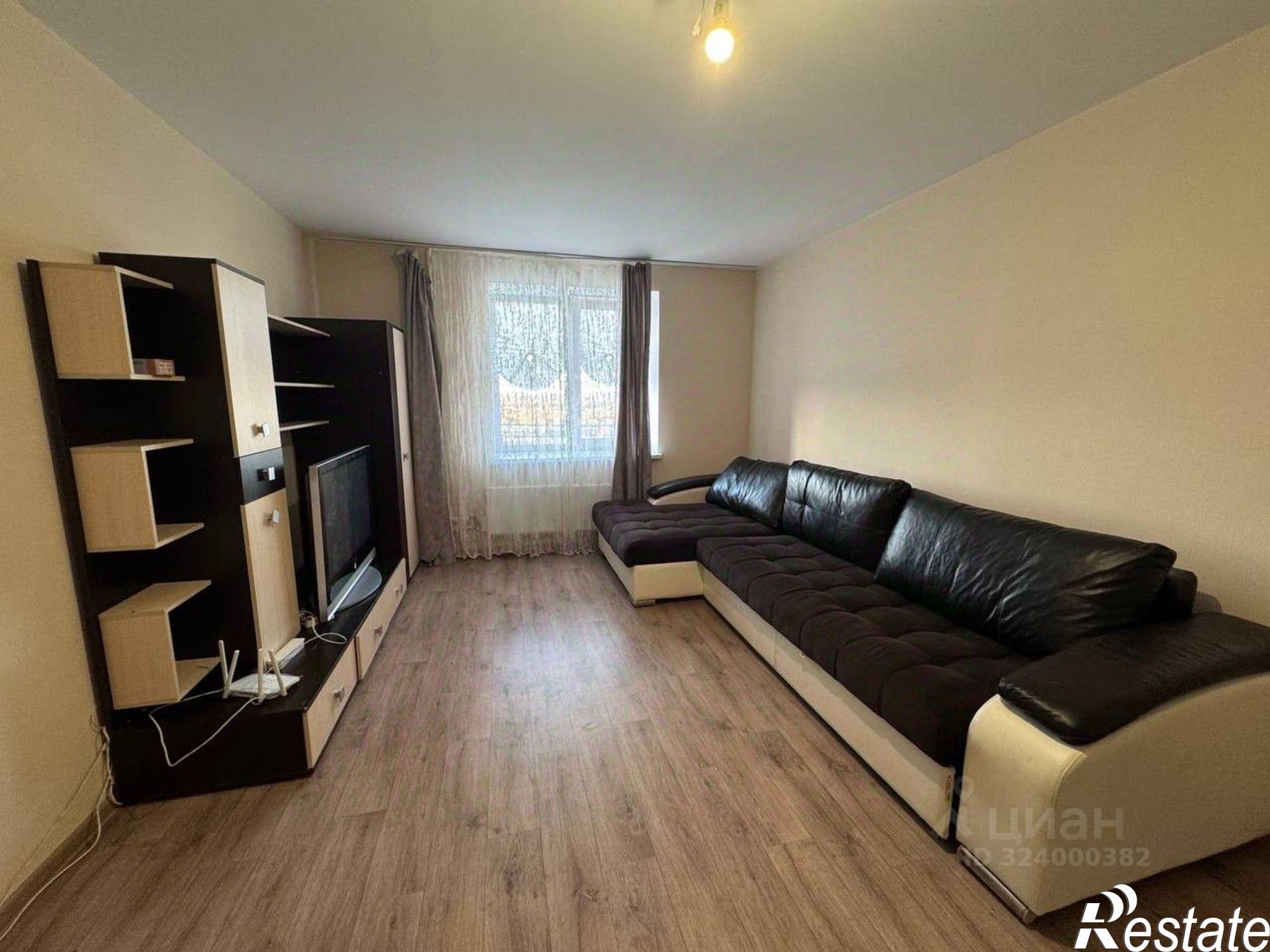 Сдать квартиру за 44 000 рублей на Саратовский переулок, 1