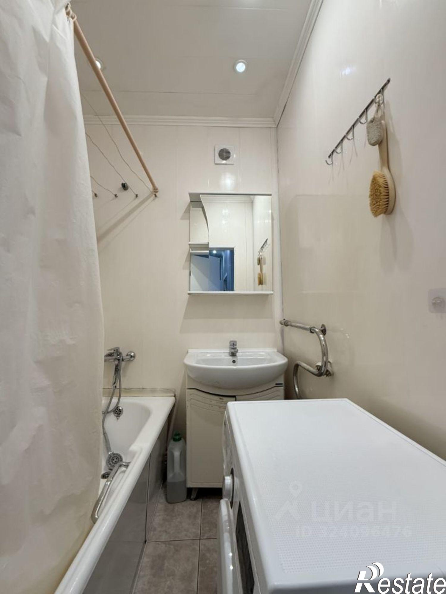 Купить квартиру за 4 350 000 рублей на улица Нефтяников, 22А