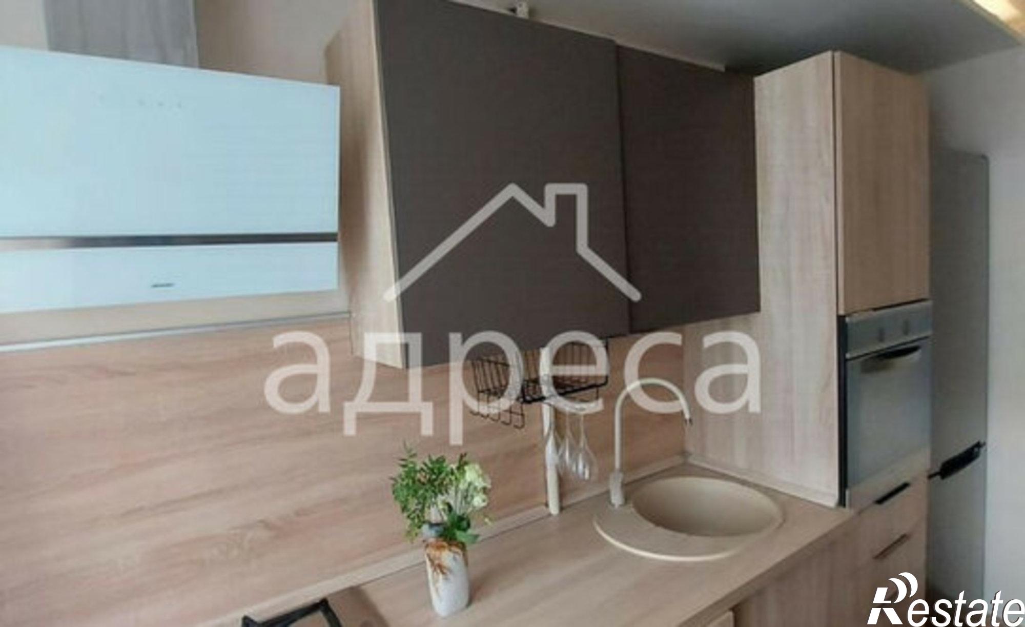 Купить квартиру за 9 500 000 рублей на ул Коммунистическая, 10