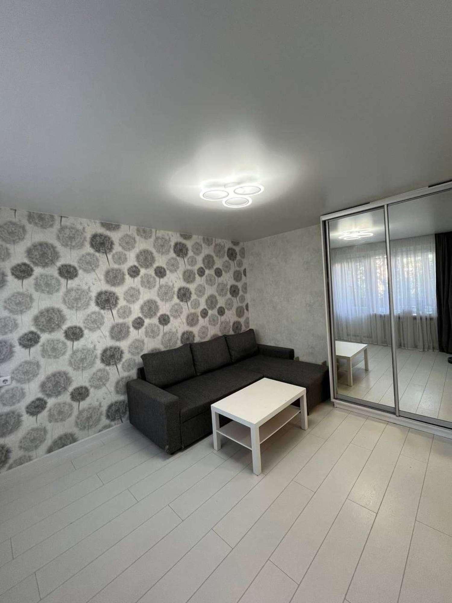 Сдать квартиру за 25 000 рублей на Фадеева улица, 40