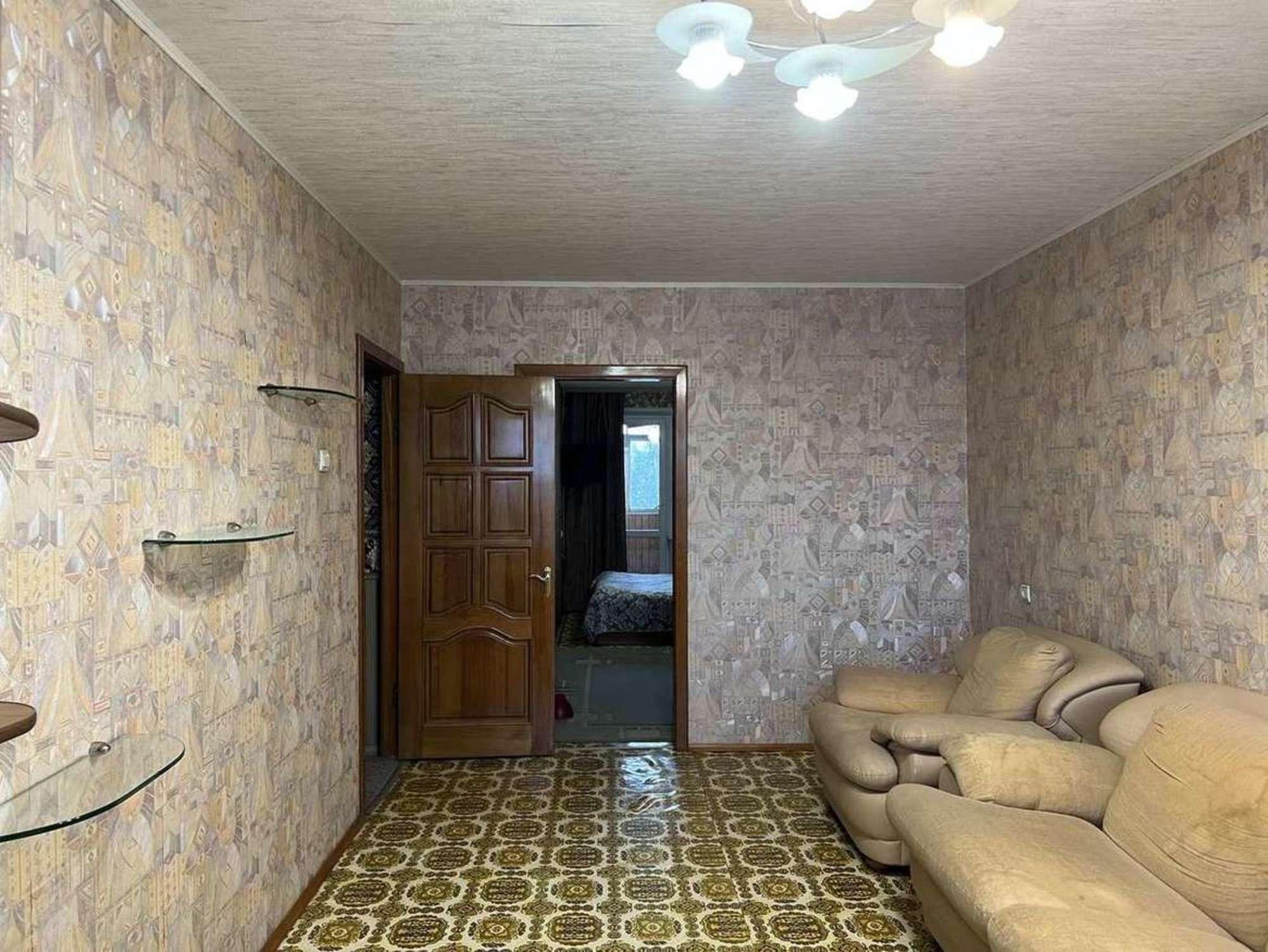 Купить квартиру за 5 999 990 рублей на Алма-Атинская улица, 108б