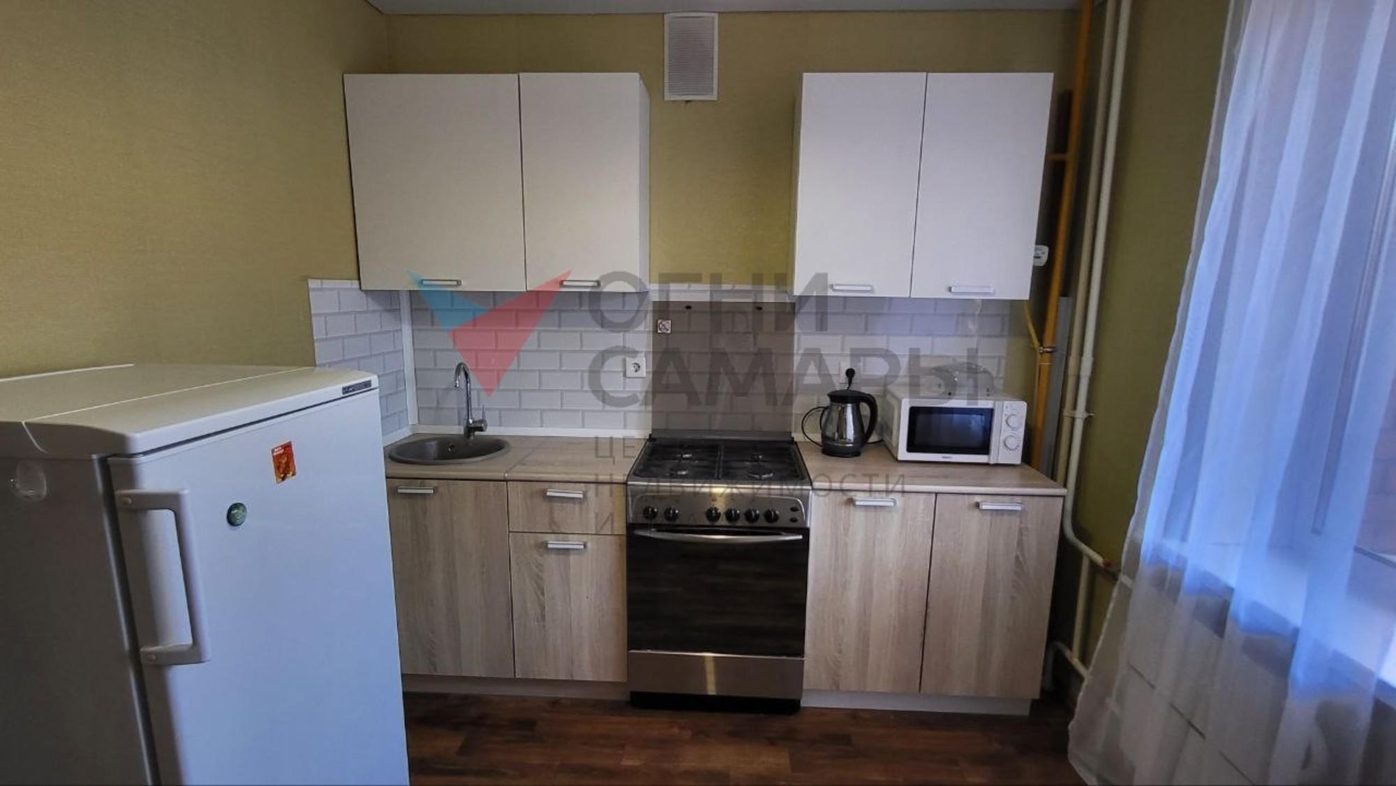 Купить квартиру за 4 000 000 рублей на 1-й квартал, 52