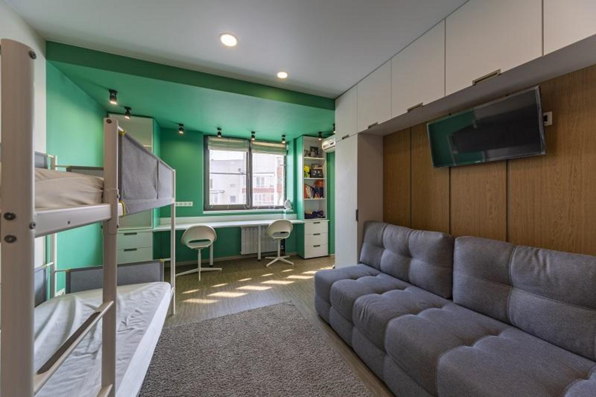 Купить квартиру за 15 000 000 рублей на Гая улица, 30а