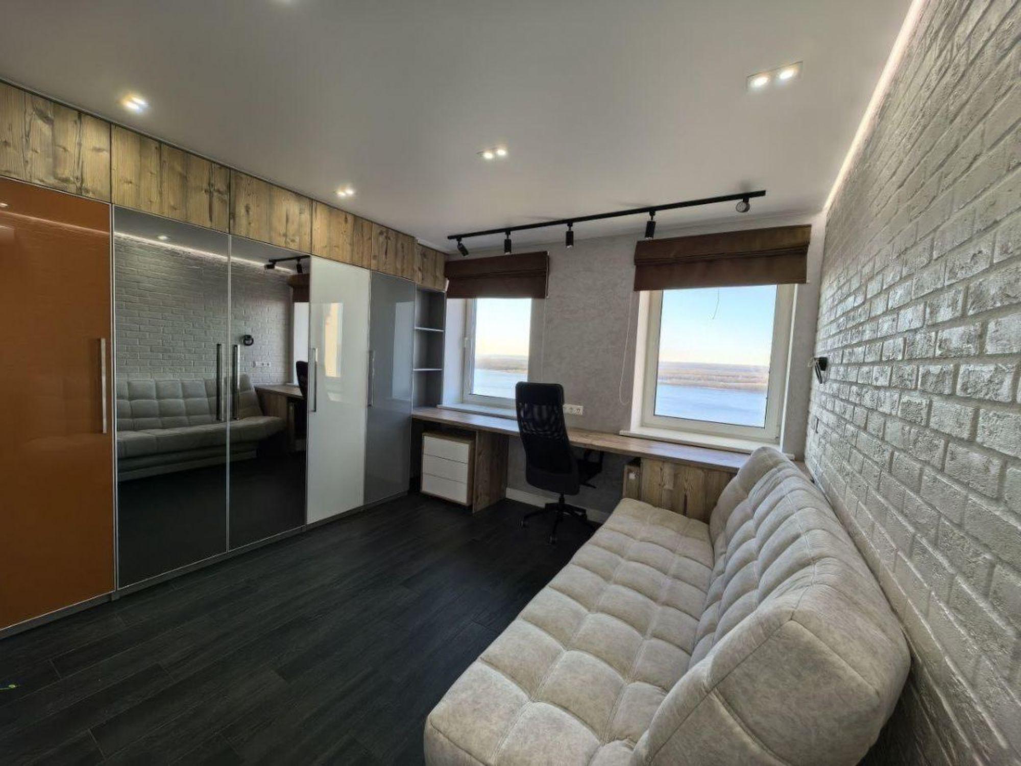 Купить квартиру за 20 490 000 рублей на Ново-Садовая улица, 106О