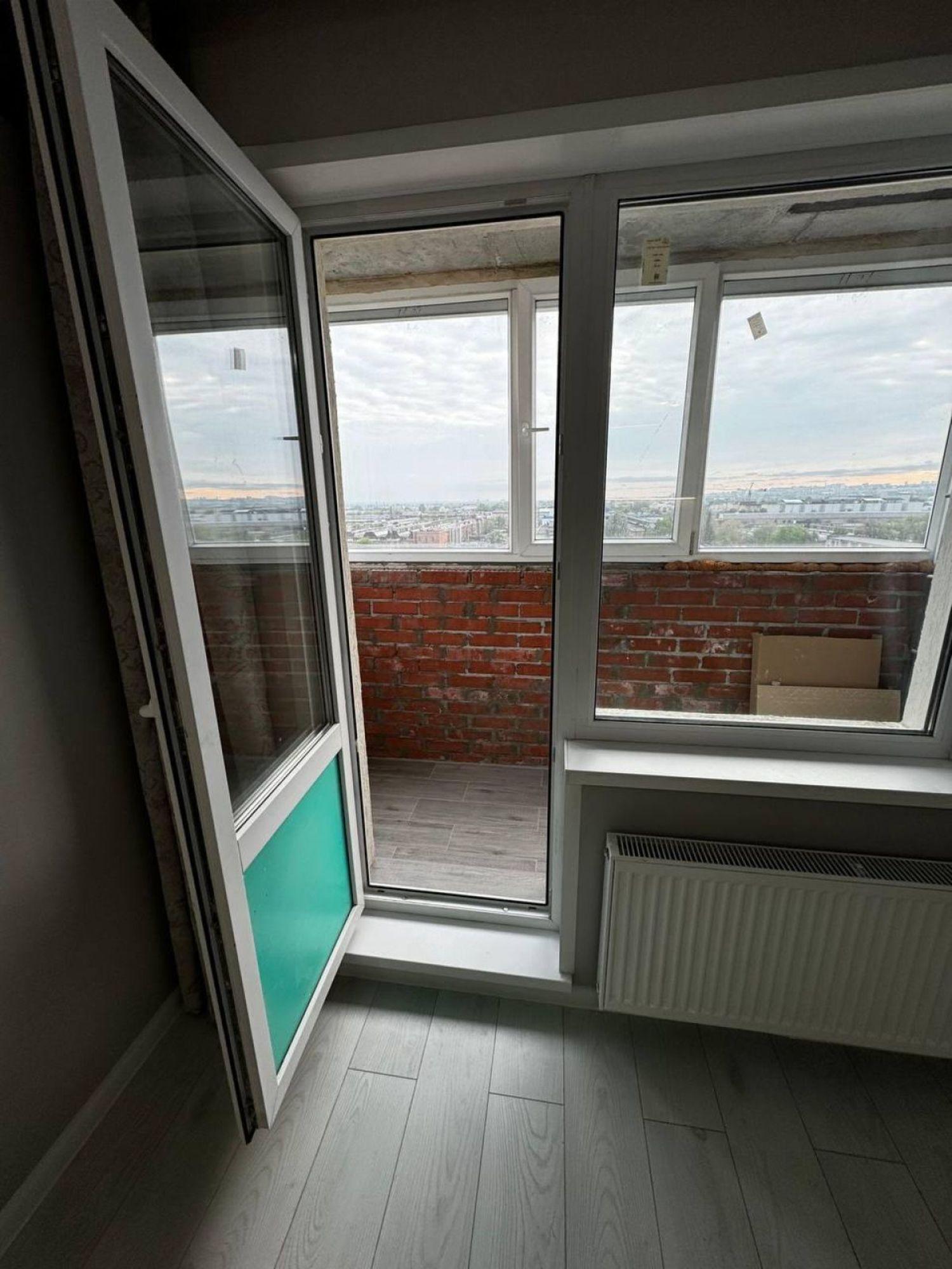 Купить студию за 3 199 000 рублей на Кирова проспект, 71