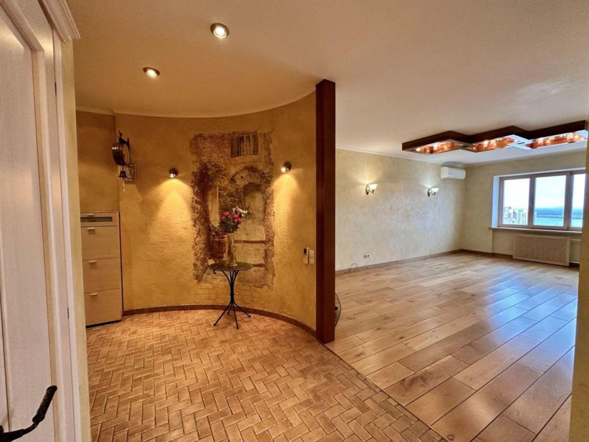 Купить квартиру за 15 500 000 рублей на 6-я просека, 155