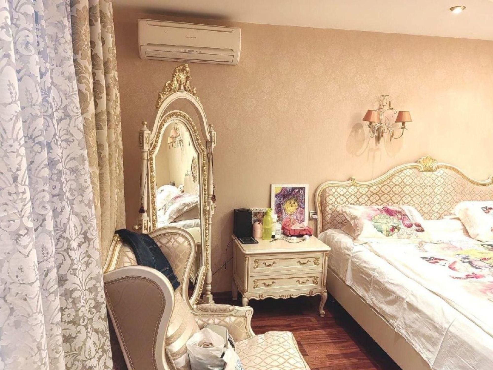 Купить квартиру за 18 500 000 рублей на Шверника улица, 19А