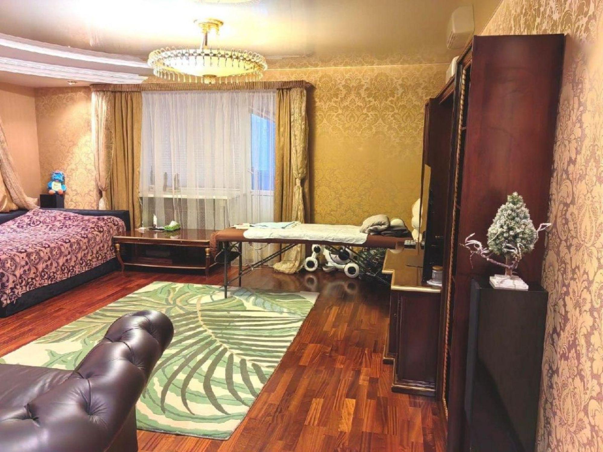 Купить квартиру за 18 500 000 рублей на Шверника улица, 19А