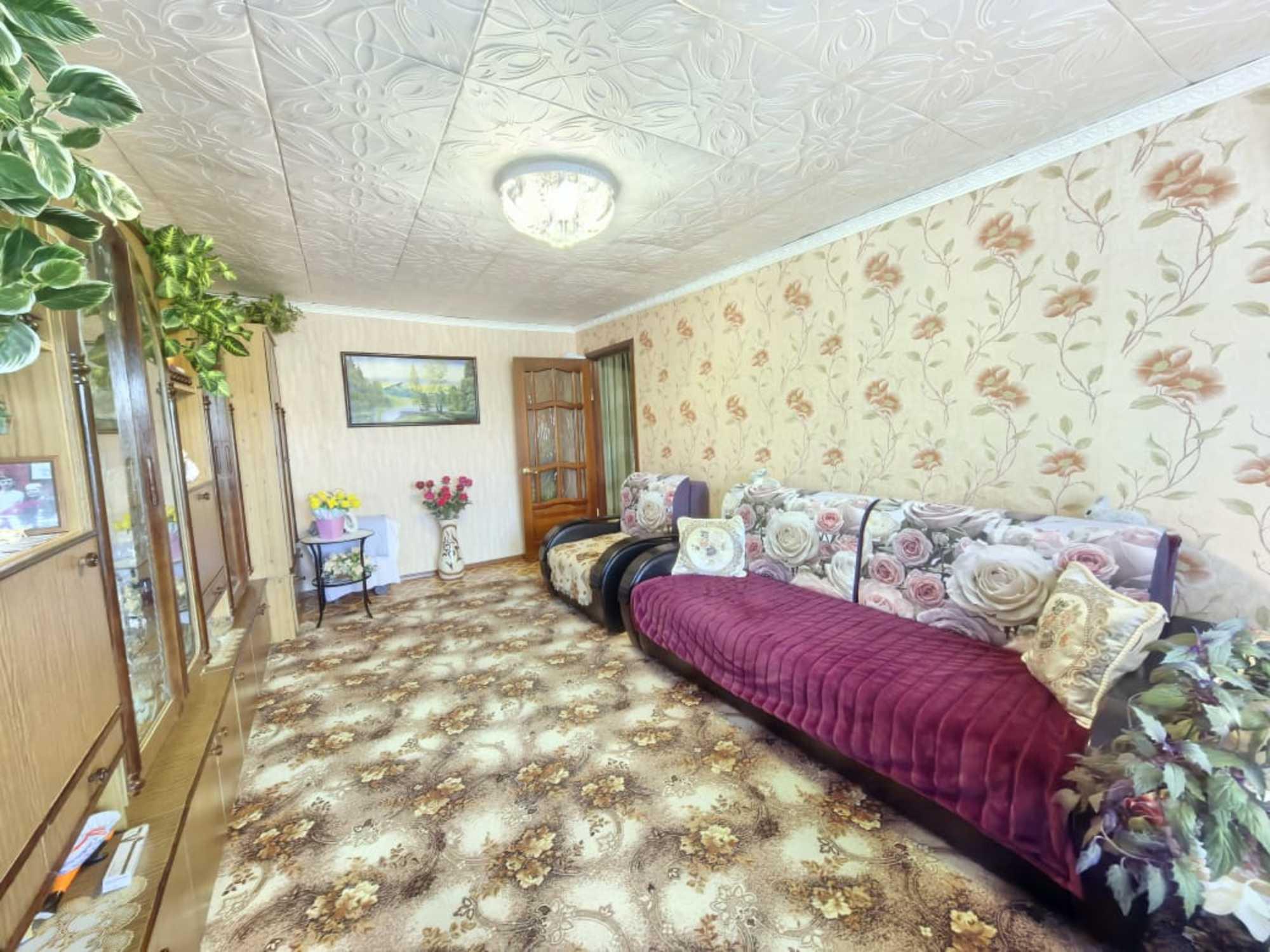 Купить комнату за 2 600 000 рублей на Юных Пионеров проспект, 34