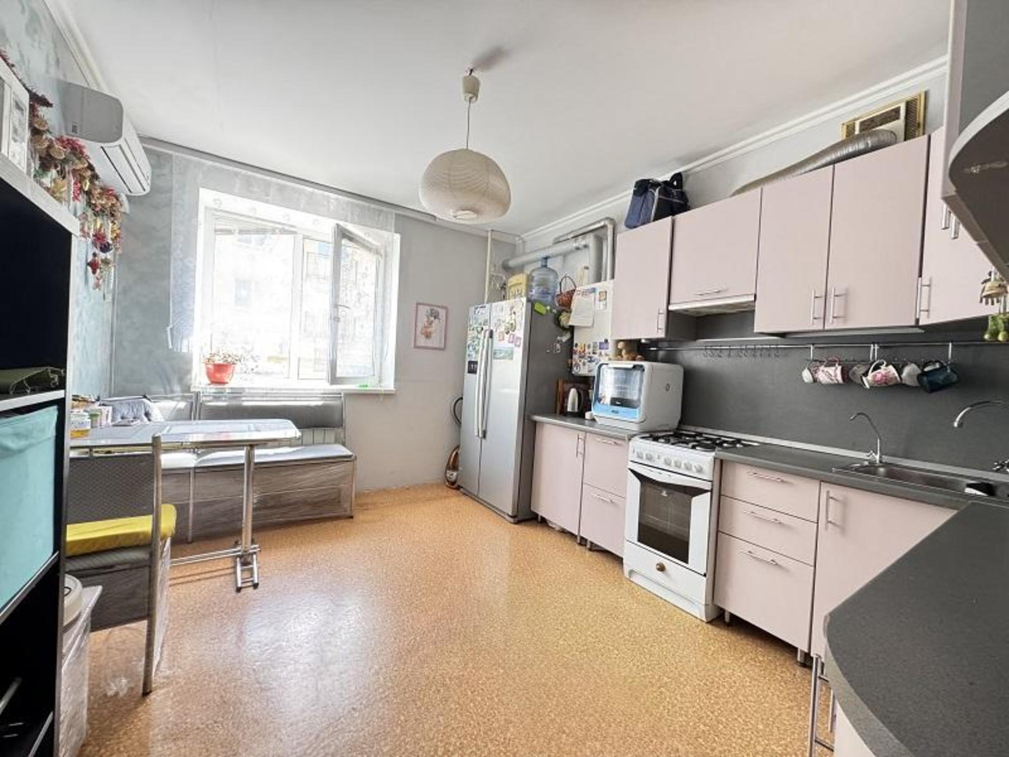 Купить квартиру за 6 200 000 рублей на Ивана Финютина бульвар, 22