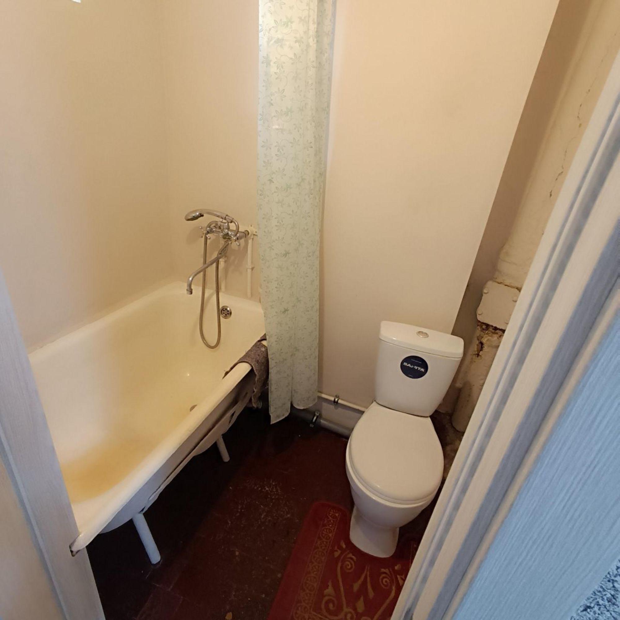 Купить квартиру за 2 600 000 рублей на Днепровский проезд, 5